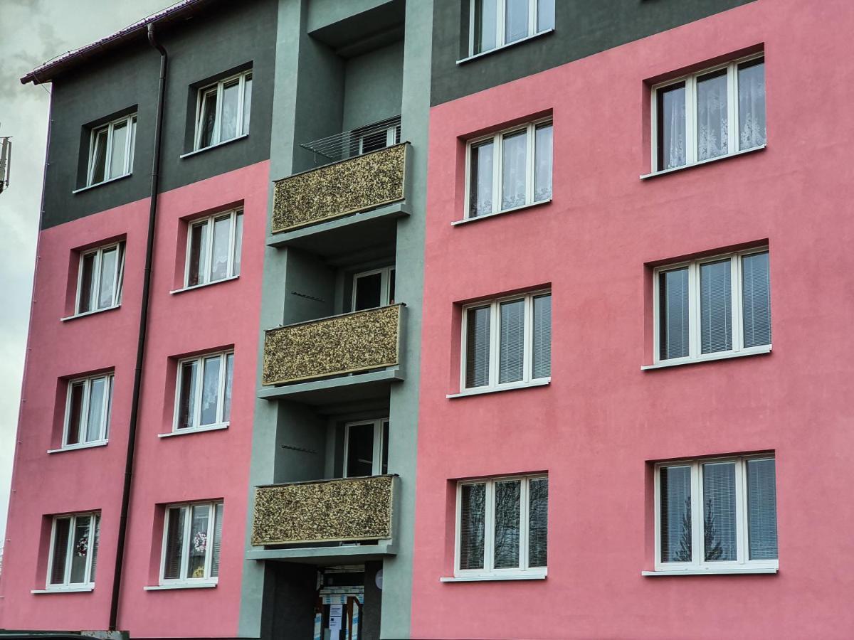 Apartmány SCHMIEDEBERG u KLÍNOVCE Kovářská Esterno foto